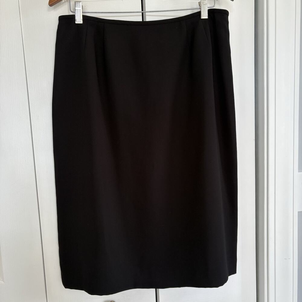 Le Suit Black Pencil Skirt Knee Length Lined Side Zip Solid Women’s 14 Work Wear
